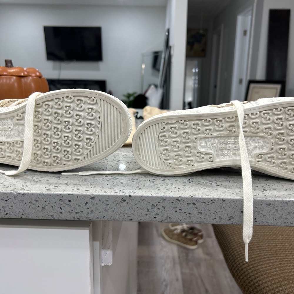 Update: More pics added…Authentic Gucci sneakers size 38 tan & white in color… - Picture 8 of 12
